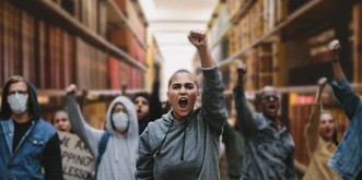 Les universités glissent vers un militantisme gauchiste. Est-ce grave? 