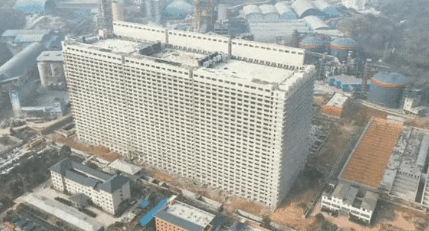 Voici la plus grande porcherie du monde: 650 000 bêtes sur 26 étages