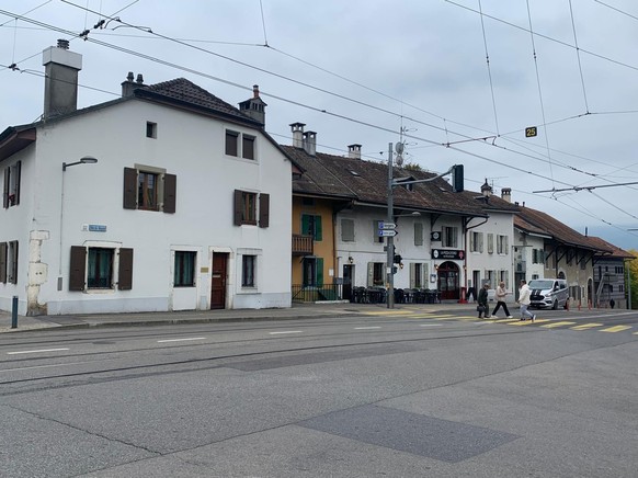Reportage le 15 octobre 2025 à Meyrin pour le second tour de l&#039;élection complémentaire au conseil d&#039;Etat genevois, le 19 en octobre.