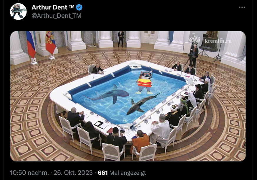 NAFO-Meme zu Putins neuem Riesentisch im Kreml.
