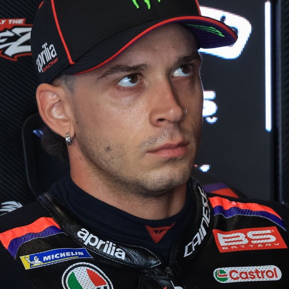 Marco Bezzecchi a présenté ses excuses après avoir frappé un commissaire de piste en Tchéquie.