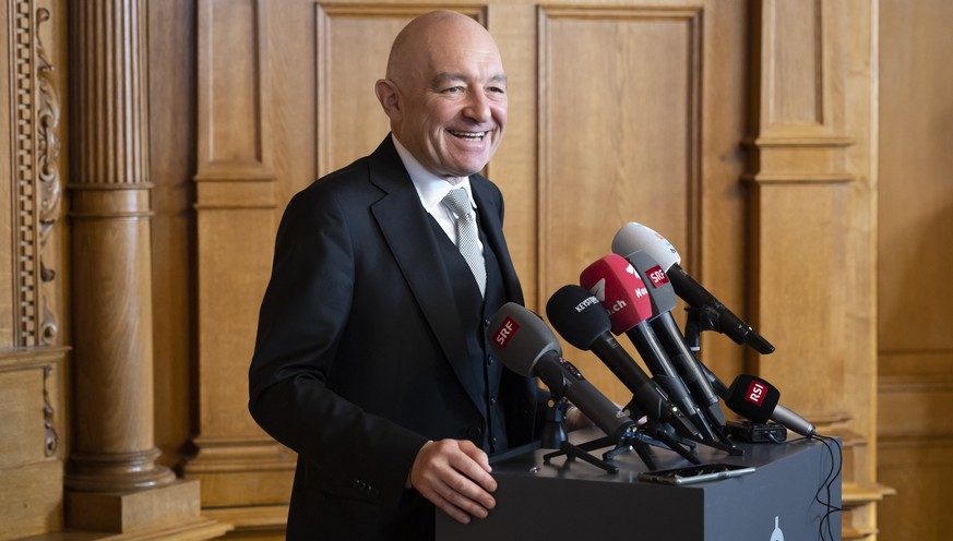 Daniel Jositsch, Staenderat SP-ZH, nimmt waehrend einer Medienkonferenz Stellung zur Bundesratskandidatur, am Dienstag, 8. November 2022, im Bundeshaus in Bern. (KEYSTONE/Peter Klaunzer)