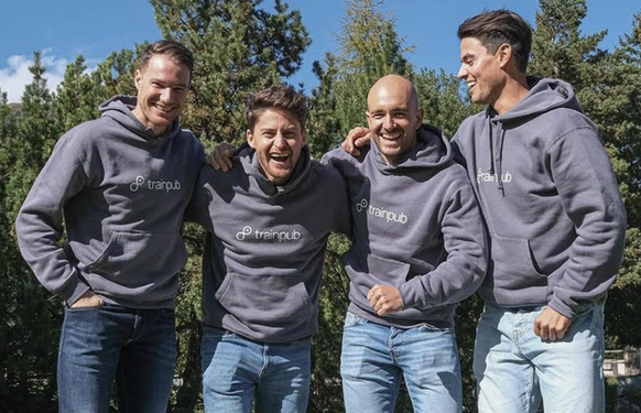 De gauche à droite: Dario Cologna, Roman Furger, Jason Rüesch et Roman Schaad.
