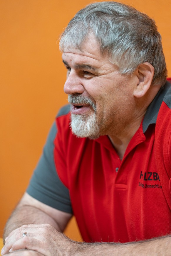 «La lutte suisse, c'est ma vie», affirme Silvio Rüfenacht.