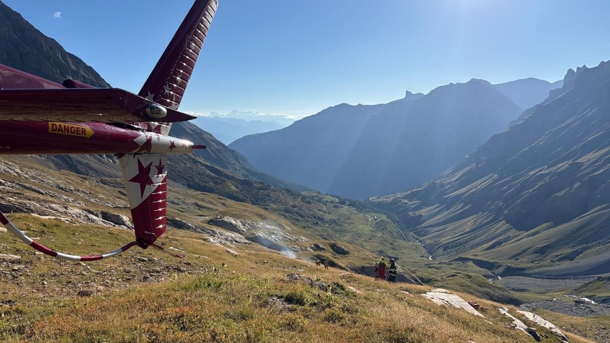 Mardi 15 septembre 2026, un avion monomoteur s’est écrasé dans la région de Fluhalp, sur la commune de Loèche-les-Bains. Les trois occupants de l’appareil ont perdu la vie.