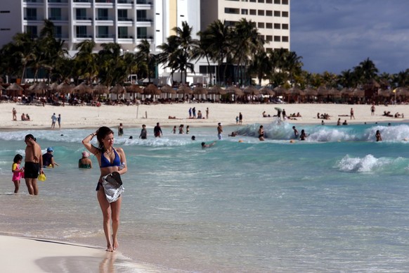 Des bars ont été visés par des criminels armés à Cancún, au Mexique.