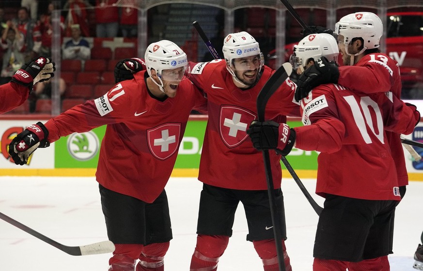 Les hockeyeurs suisses ont terminé premier de leur groupe aux Mondiaux en Finlande, avec sept victoires en autant de matchs. 