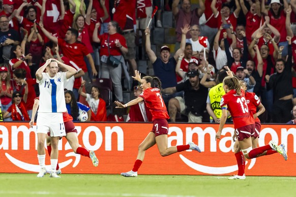 Switzerland&#039;s Riola Xhemaili #7 celebrates his goal with her teammates after scoring the 1:1, during the UEFA Women&#039;s EURO 2025 Group A soccer match between Finland and Switzerland at the St ...