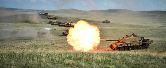 A Challenger 2 Main Battle Tank of the Royal Welsh Battle Group on Exercise Prairie Storm at the British Army Training Unit Suffield (BATUS) in Canada.

The prairie of Alberta has provided an excell ...