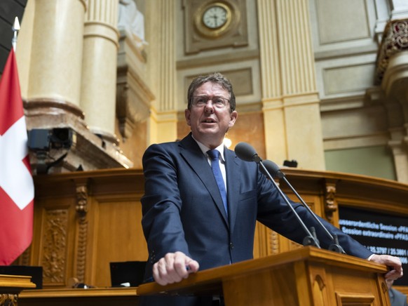 Le département du ministre de l&#039;énergie Albert Rösti a élaboré un projet de loi visant à encadrer le marché du gaz en Suisse (archives).