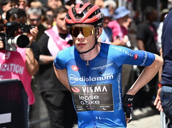 Vingegaard a pris les commandes du Giro samedi