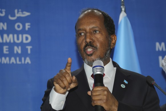 Somalia&#039;s new president Hassan Sheikh Mohamud speaks at his inauguration ceremony in Mogadishu, Somalia, Thursday, June 9, 2022. Mohamud was returned to the nation&#039;s top office after a protr ...