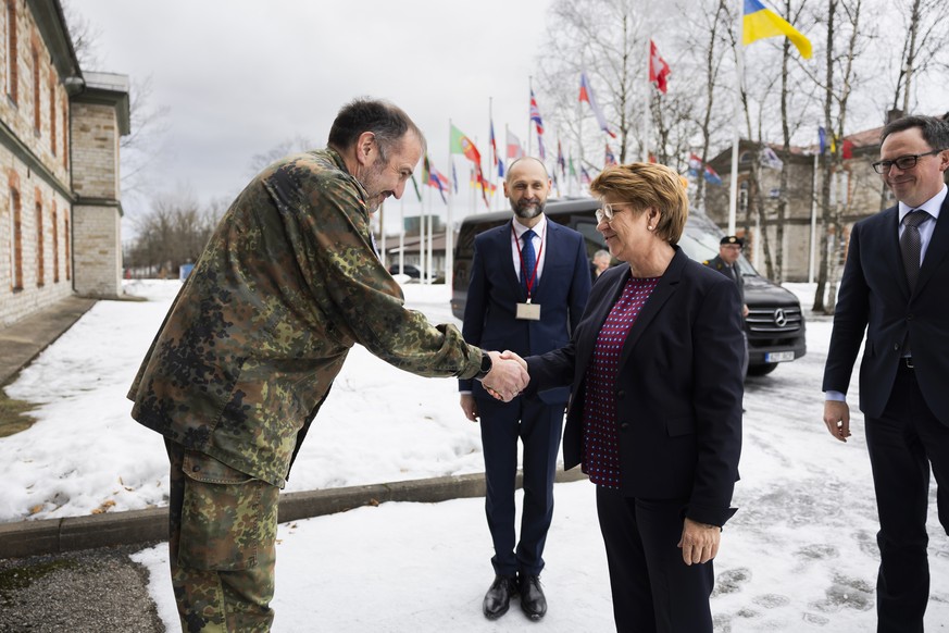 Viola Amherd a rencontré lundi le chef d'état-major d'un des organes de l'OTAN, à Tallinn, en Estonie.