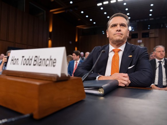 Todd Blanche était auditionné mercredi par la commission judiciaire du Sénat américain, qui devra confirmer sa nomination comme ministre de la justice.