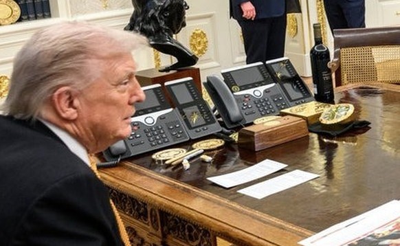 LA Rolex et le lingot d'or, les cadeaux à Trump