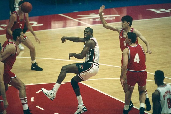 Earvin &quot;Magic&quot; Johnson from USA during the final of the men&#039;s basketball tournament at the 1992 Olympics against Croatia. USA won 117-85. | Location: Barcelona, Spain. (Photo by Dimitri ...