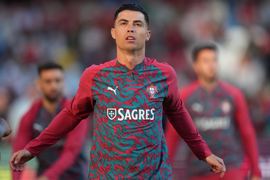 Portugal's Cristiano Ronaldo warms up for an international friendly soccer match between Portugal and Nigeria in Leiria, Portugal, Wednesday, June 10, 2026. (AP Photo/Armando Franca)
Cristiano Ro ...