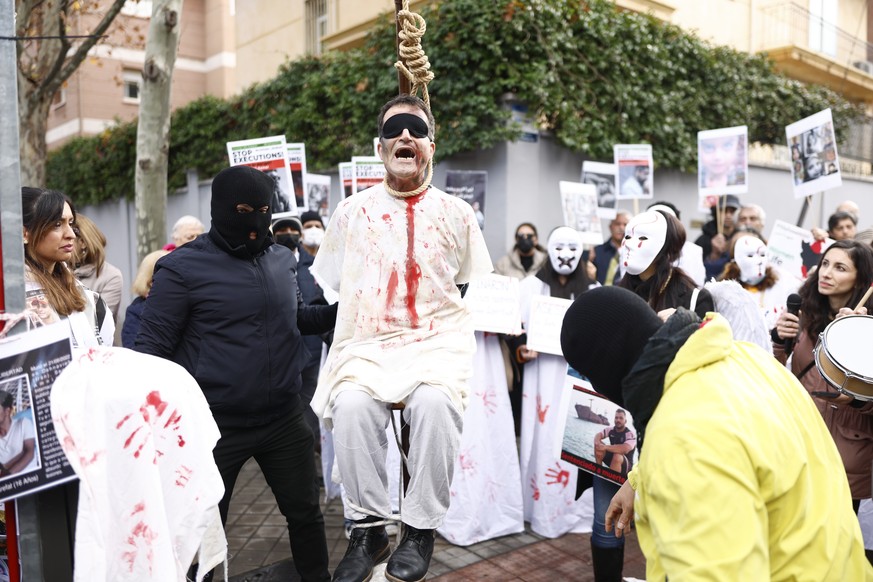 Une manifestation contre le régime iranien devant l'ambassade d'Iran à Madrid, en décembre dernier.