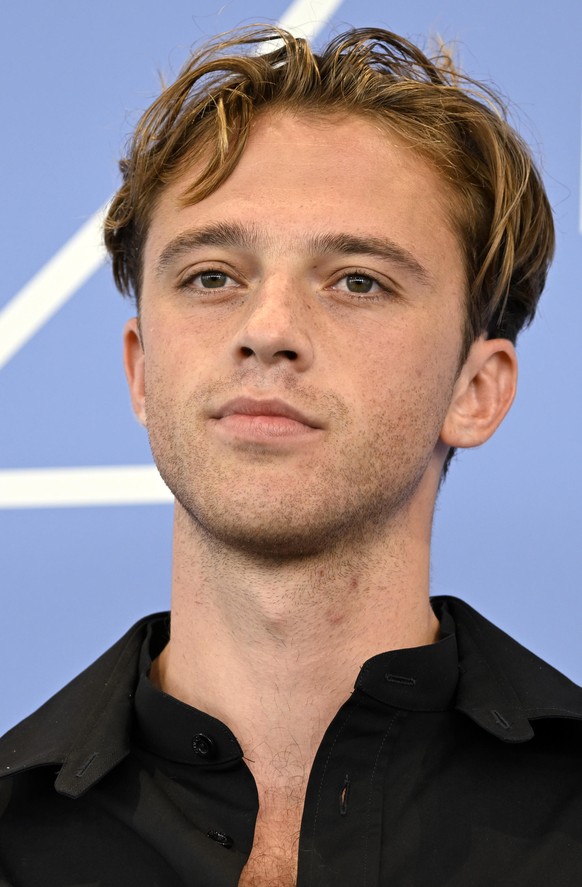 epa12345586 French actor Benjamin Voisin poses at a photocall for 'L?Etranger (The Stranger)' at the 82nd annual Venice International Film Festival, in Venice, Italy, 02 September 2025. The  ...