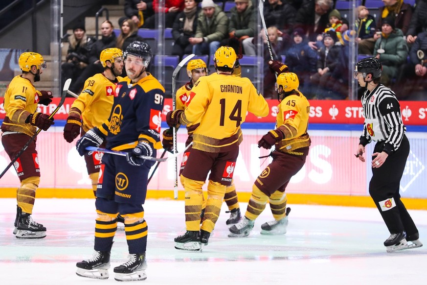 Servette is celebrating 2-3 in the second leg of the Champions Hockey League semi final game between Finland&#039;s Rauma Lukko and Switzerland&#039;s Servette Geneve HC on Tuesday, January 16, 2024,  ...