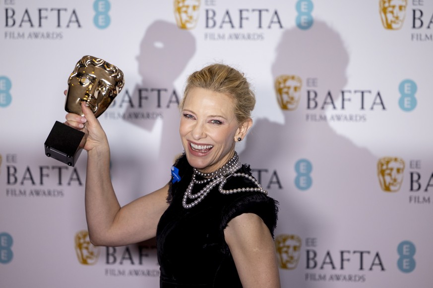 Cate Blanchett, lauréate du prix de la meilleure actrice pour son film «Tar», dimanche soir aux Bafta à Londres.