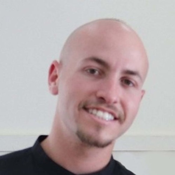 Eitan Mor