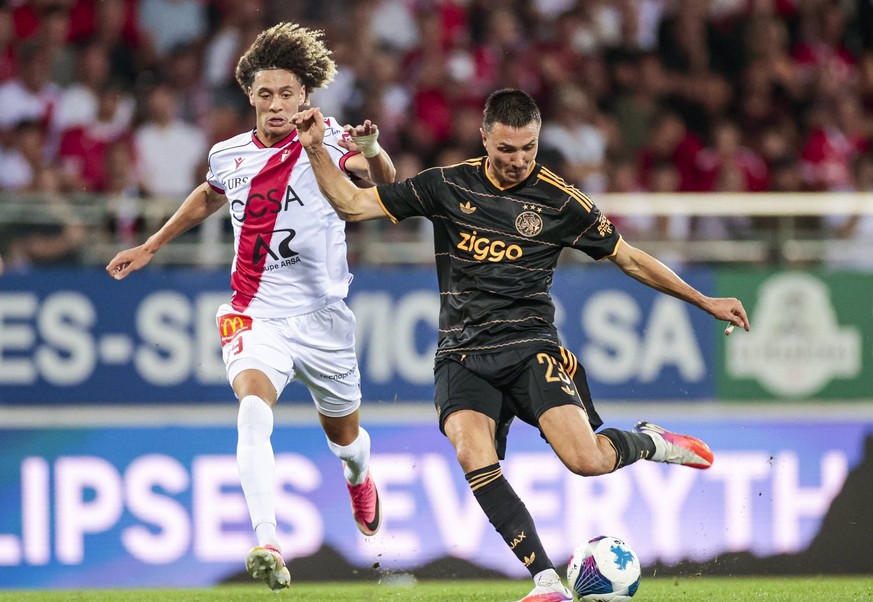 Le sponsor maillot de l’Ajax moqué lors du match contre Sion