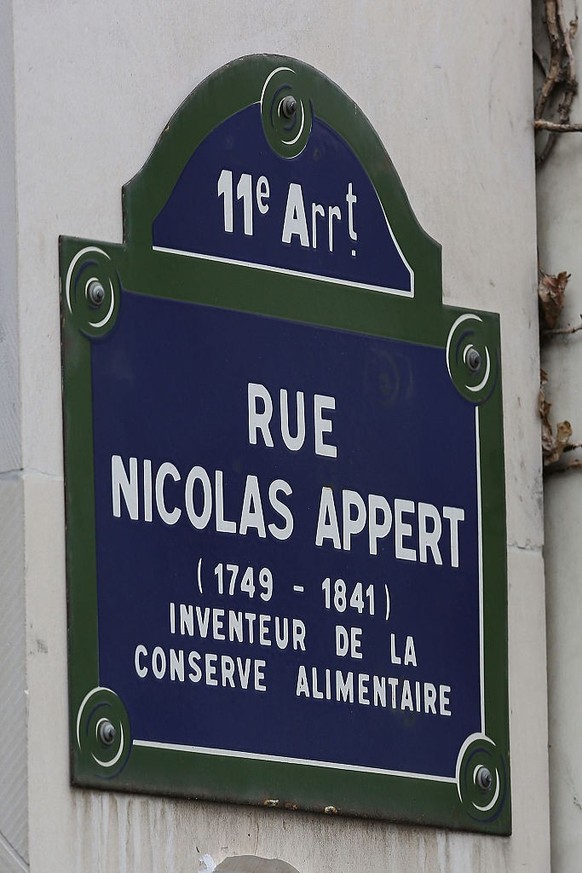 PARIS, FRANCE - JANUARY 07: A close-up of the street sign after gunmen have attacked french satirical weekly &#039;Charlie Hebdo&#039; at 10, Rue Nicolas Appert on January 7, 2015 in Paris, France. Tw ...