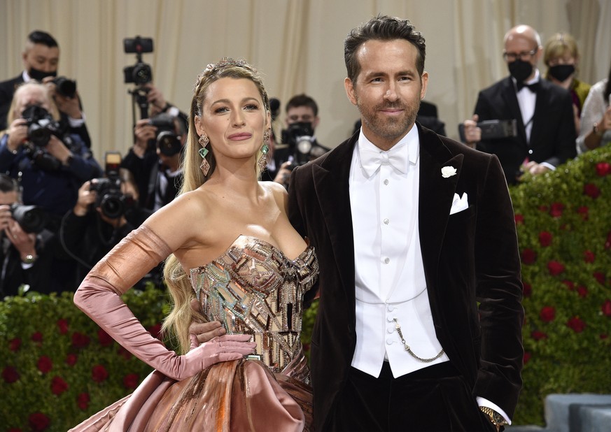 Blake Lively, left, and Ryan Reynolds attend The Metropolitan Museum of Art&#039;s Costume Institute benefit gala celebrating the opening of the &quot;In America: An Anthology of Fashion&quot; exhibit ...