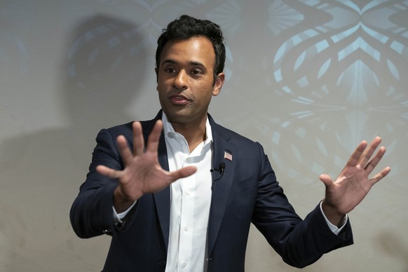 Vivek Ramaswamy talks to reporters at the Libertarian National Convention speaks during the Libertarian National Convention at the Washington Hilton in Washington, Friday, May 24, 2024. (AP Photo/Jose ...
