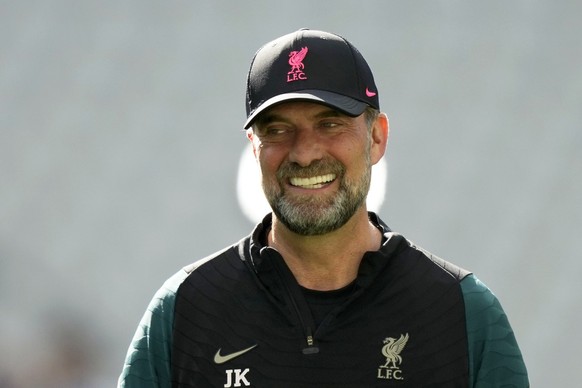 Liverpool&#039;s manager Jurgen Klopp directs a training session at the Stade de France in Saint Denis near Paris, Friday, May 27, 2022. Liverpool and Real Madrid are making their final preparations b ...