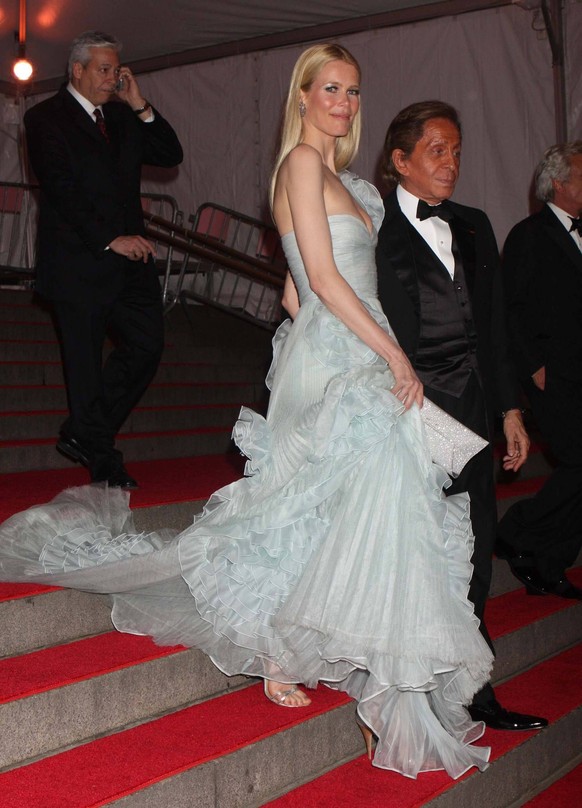 New York, NY 05-05-2008 Claudia Schiffer and Valentino Costume Institute Gala celebrating Superheroes: Fashion and Fantasy, an exhibition at The Metropolitan Museum of Art. Digital photo by Sam Endico ...