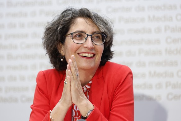 Manuela Weichelt, Nationalraetin GP-ZG, spricht waehrend einer Medienkonferenz des ueberparteilichen Komitees fuer ein &quot;Ja zum Covid-Gesetz&quot; am Montag, 22. Mai 2023 in Bern. (KEYSTONE/Peter  ...