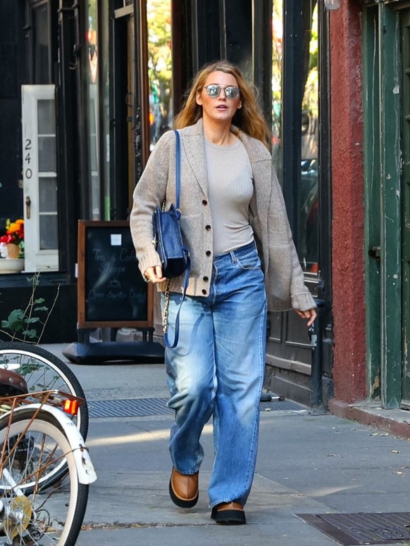 NEW YORK, NY - OCTOBER 26: Blake Lively is seen on October 26, 2023 in New York City. (Photo by Jose Perez/Bauer-Griffin/GC Images)