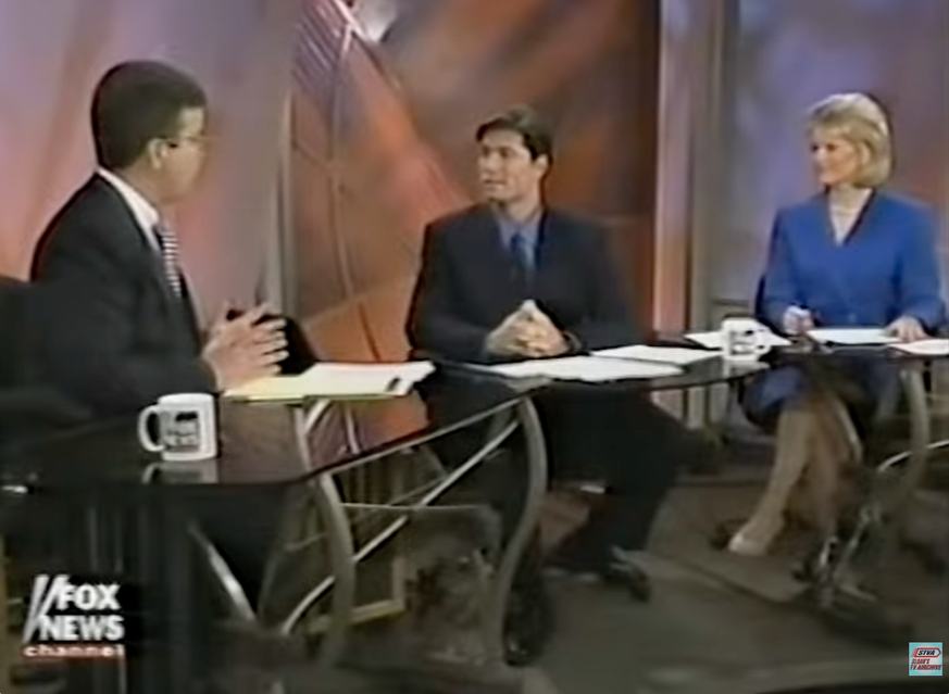 A son lancement, le 7 octobre 1996, Fox News n’est disponible que dans 17 millions de foyers américains.