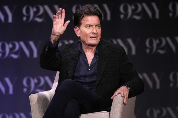 Charlie Sheen discusses his book &quot;The Book of Sheen&quot; at the 92nd Street Y on Monday, Sept. 8, 2025, in New York. (Photo by Charles Sykes/Invision/AP)
Charlie Sheen