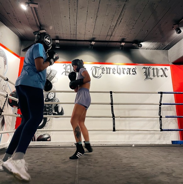 Joana Bender boxe à Genève.