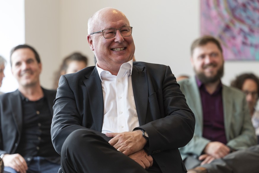 Pierre-Yves Maillard, Conseiller aux Etats lors de l'excursion du groupe parlementaire socialiste (PS) dans le magasin du projet lausannois Cann-L ce mercredi 10 juin 2026 a Lausanne. Le projet l ...