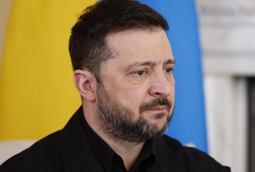 Alerte au «missile balistique» pendant la visite du chef de l'Otan