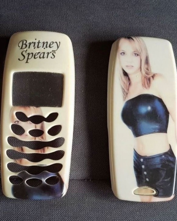 Handy Cover aus den 2000ern