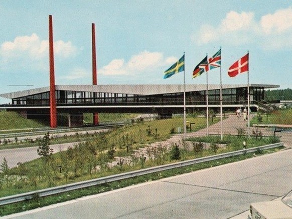Dammer Berge Raststätte Deutschland 
https://www.moderne-regional.de/wp-content/uploads/Dammer_Berge_Raststaette_hist_Postkarte-1.jpg