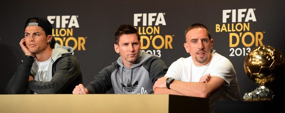 epa04019025 The nominees of the FIFA Men's World Player of the Year Award, (L-R) Real Madrid's Portuguese striker Cristiano Ronaldo, FC Barcelona's Argentinian striker Lionel Messi and ...