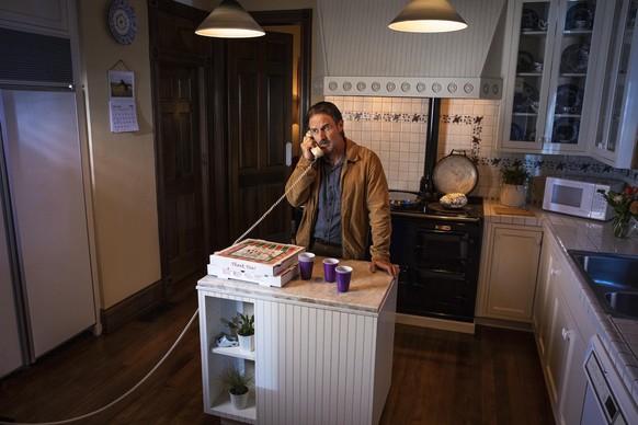 HANDOUT IMAGE: Dewey Riley, a.k.a. David Arquette, in the kitchen of Airbnb’s SCREAM house in Tomales, Calif. Dewey will be the host for guests staying in the home.
(Helynn Ospina)
