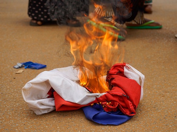 De nouvelles manifestations se sont produites contre la France vendredi � Niamey.