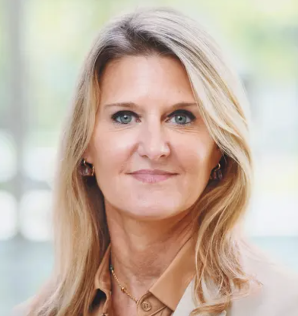 Elle était considérée comme une successeure potentielle à la direction de Novartis, puis soudain elle a disparu: Marie-France Tschudin.