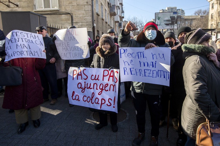 Des personnes rémunérées par un parti pro-russe et le Kremlin manifestent dans la capitale moldave.
