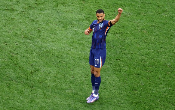 epa11452833 Cody Gakpo of the Netherlands celebrates scoring the opening goal during the UEFA EURO 2024 Round of 16 soccer match between Romania and Netherlands, in Munich, Germany, 02 July 2024. EPA/ ...