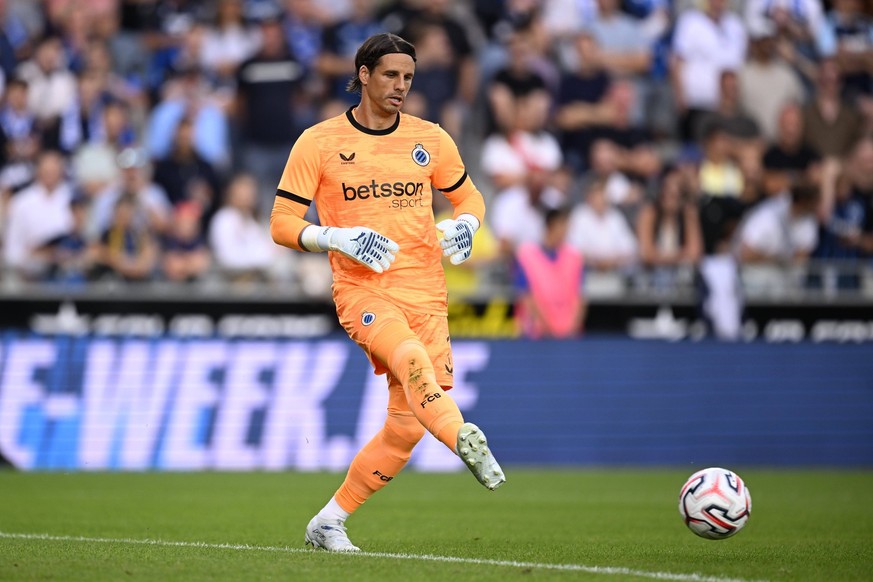 Club Brugge v Royale Union Saint-Gilloise - Volkswagen Supercup 2026 BRUGGE, BELGIUM - JULY 31 : Sommer Yann goalkeeper of Club Brugge during the Volkswagen Supercup 2026 match between Club Brugge and ...