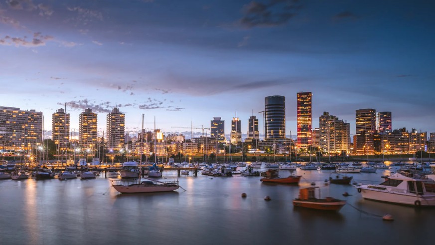 La capitale de l'Uruguay, Montevideo.