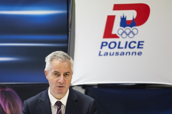 Pierre-Antoine Hildbrand, Conseiller municipal, parle lors d&#039;une conference de presse concernant la reorganisation de la Police municipale visant a renforcer la securite de l&#039;espace public c ...